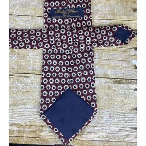 Vintage Brooks Brothers All Silk BFS Neck Tie Red Navy Gold‎ Geometric USA